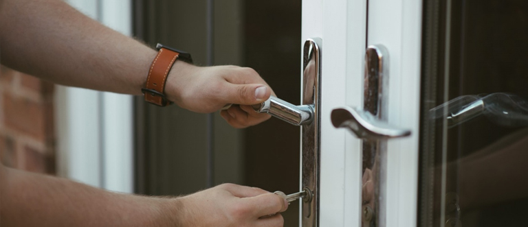 24 hour key locksmith Firebaugh